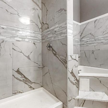 Апартаменти 5Br Penthouse Steps To The Streetcar & Fq Новий Орлеан Екстер'єр фото