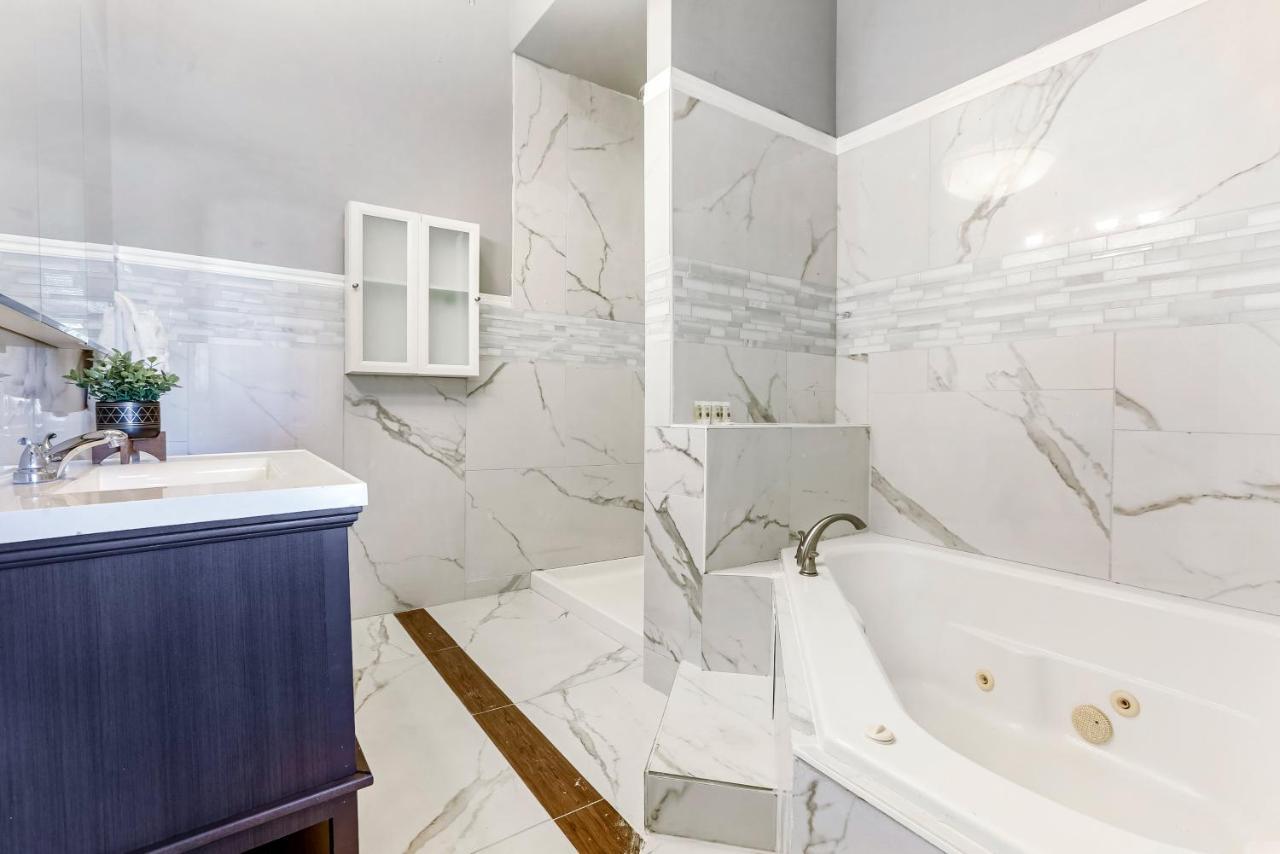 Апартаменти 5Br Penthouse Steps To The Streetcar & Fq Новий Орлеан Екстер'єр фото